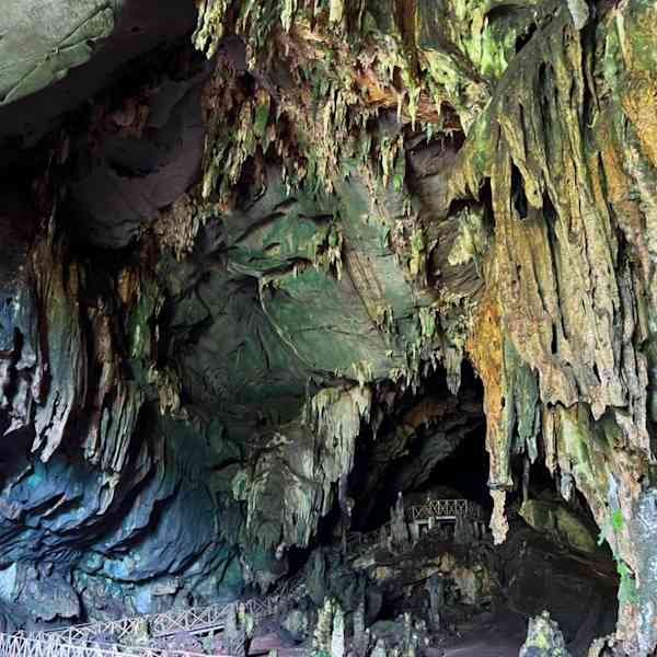 Cueva de las Lechuzas del Parque Nacional Tingo María