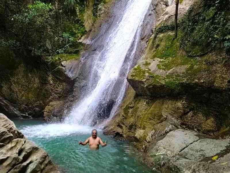 Tour Cascadas Santa Carmen en Tingo María