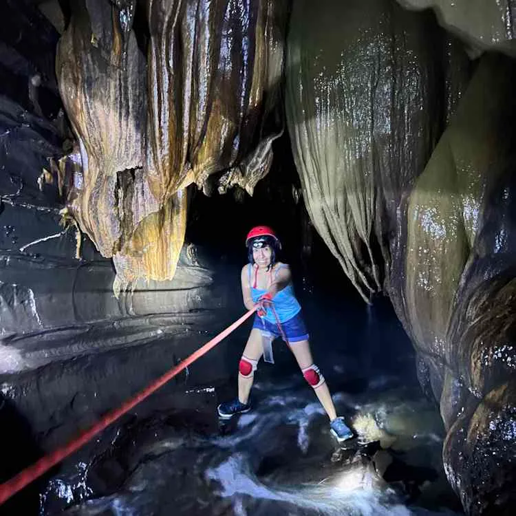 Tingo María Paraíso de aventuras de la selva en la Gruta del Manto Sagrado