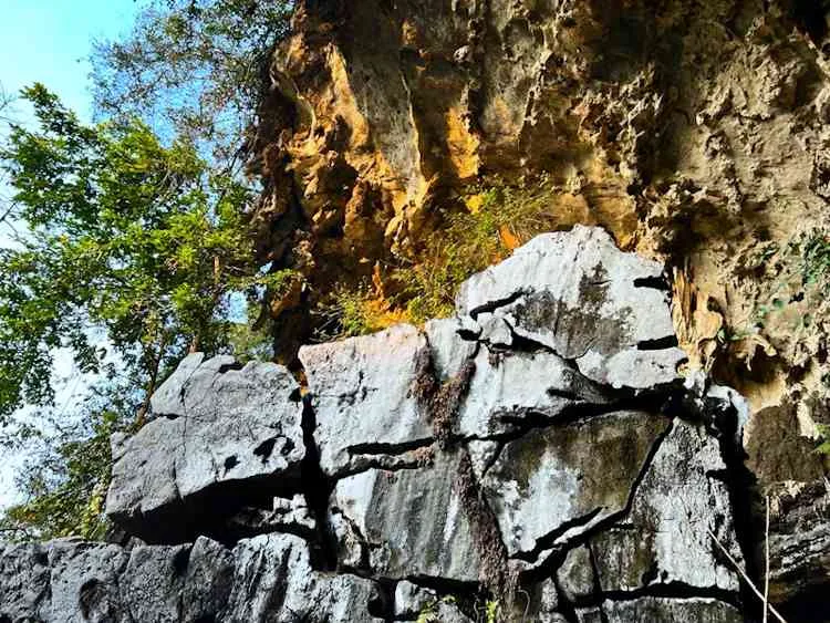 Cueva de las Lechuzas y sus caprichos naturales Caprichos naturales de la Cueva de las Lechuzas