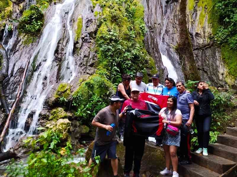 Catarata Honolulu Catarata Honolulu Año Nuevo en Tingo María